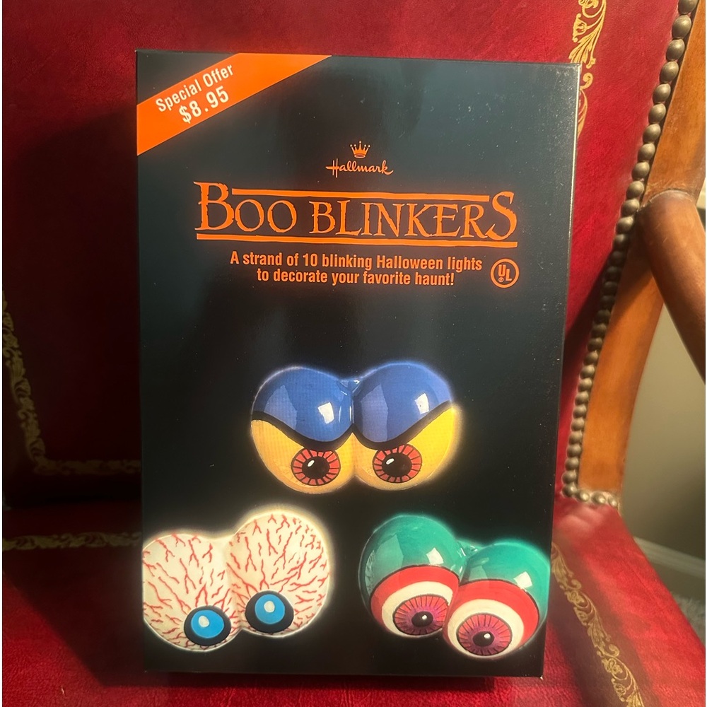 HALLMARK 🎃 NOS ‘Boo Blinkers’ String of Ten Scary Halloween Lights